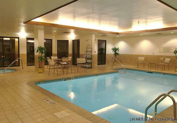 Courtyard Charlotte Airport North Exterior foto